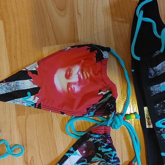 🇯🇲 Bob Marley Bikini 🇯🇲 - Picture 2 of 5